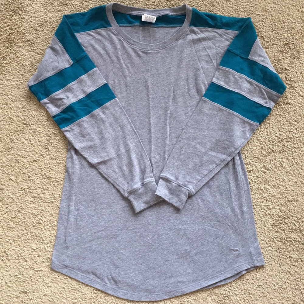 Victoria’s Secret PINK top